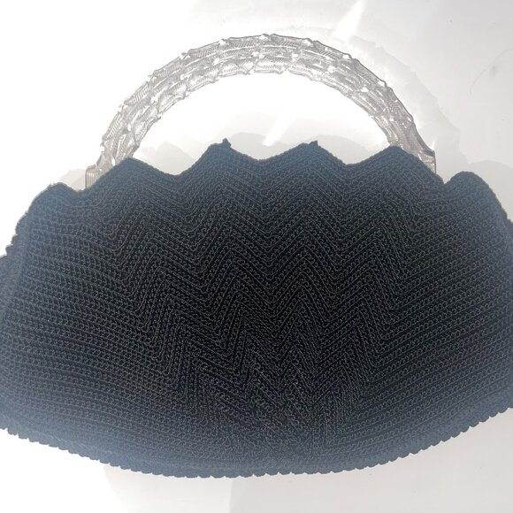 VINTAGE MID CENTURY BLACK CROCHET LUCITE HANDLE HANDBAG PURSE - Picture 1 of 7